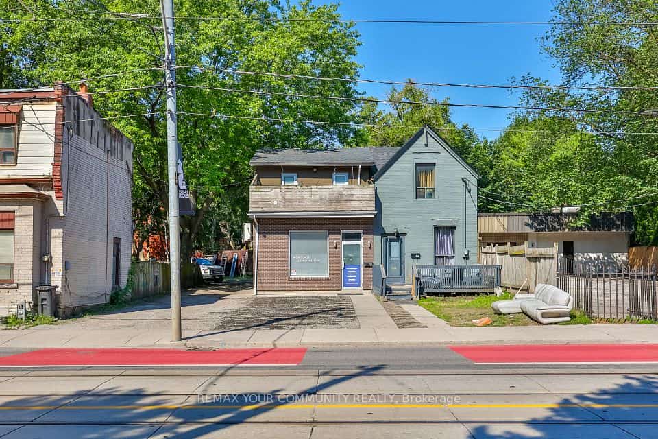 316 Dufferin Street, Toronto, ON M6K 1Z6