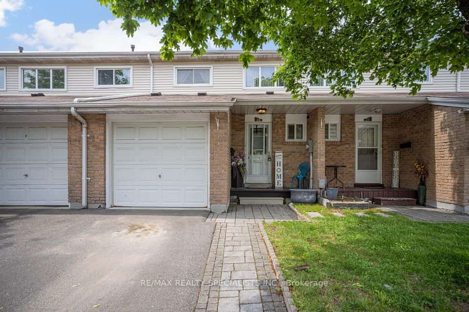 20 Enmount Drive, Brampton, ON L6T 4C8