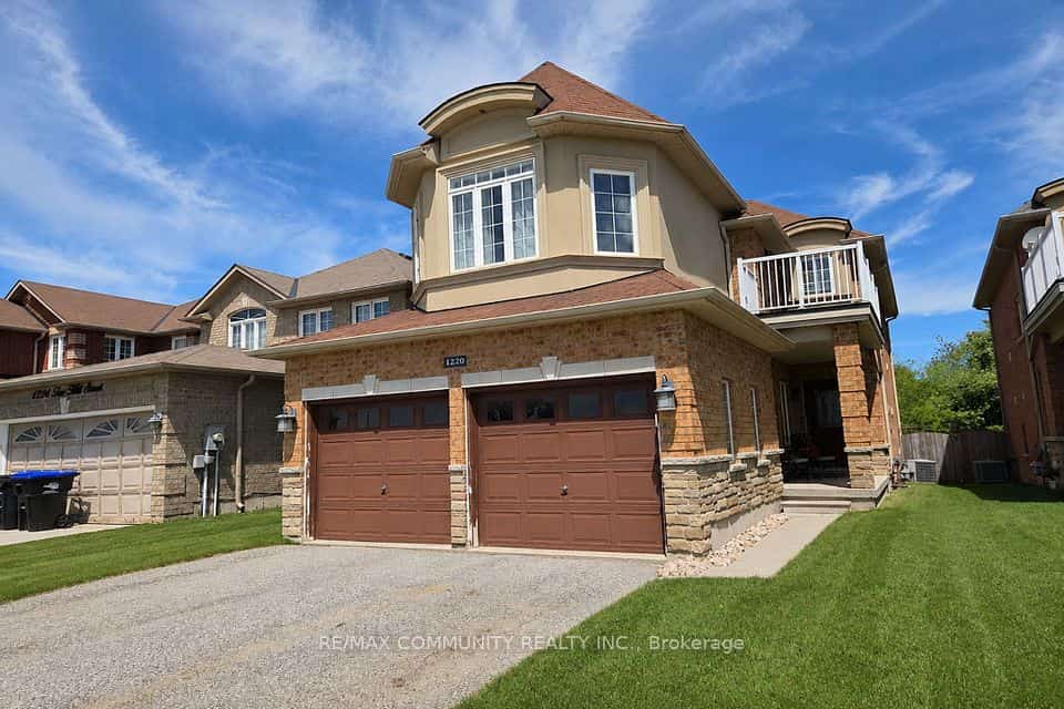 1220 Fox Hill Street, Innisfil, ON L9S 4Y6