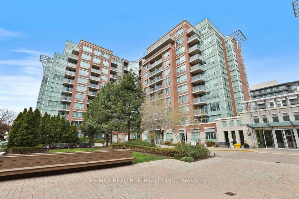 48 Suncrest Boulevard, Markham