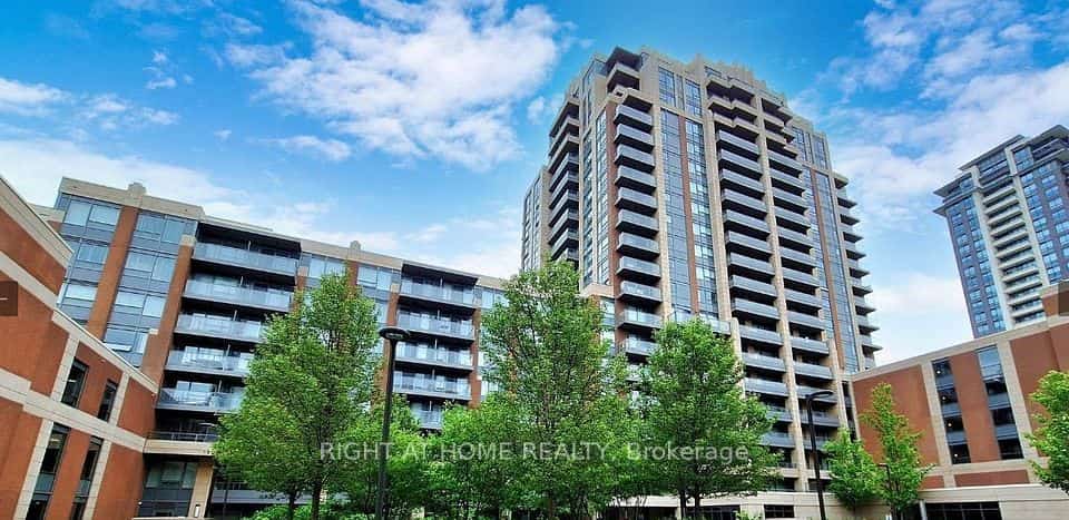 18 Uptown Drive #826, Markham, ON L3R 5M5