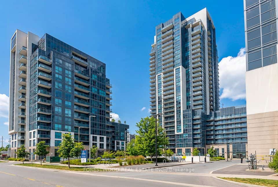 20 Meadowglen Place #2104, Toronto, ON M1G 0A9