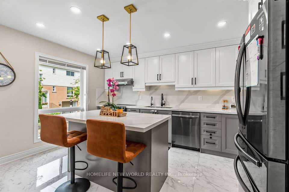 19 Liszt Gate #306, Toronto, ON M2H 1G6