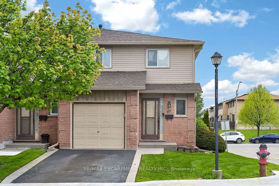 1675 Upper Gage Avenue #47, Hamilton, ON L8W 3R8