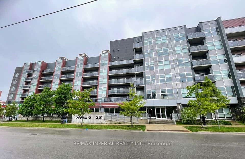 251 Hemlock Street #526, Waterloo, ON N2L 0H2