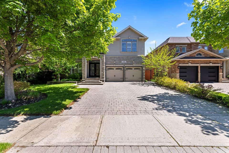 2480 Upper Valley Crescent, Oakville, ON L6H 7P2