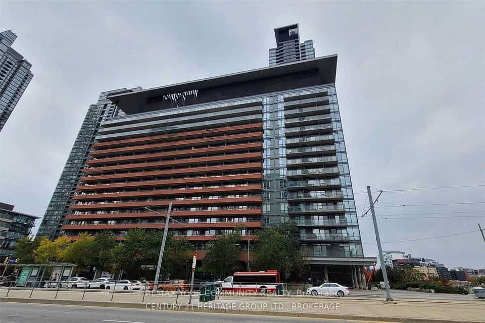 4k Spadina Avenue #919, Toronto, ON M5V 3Y9