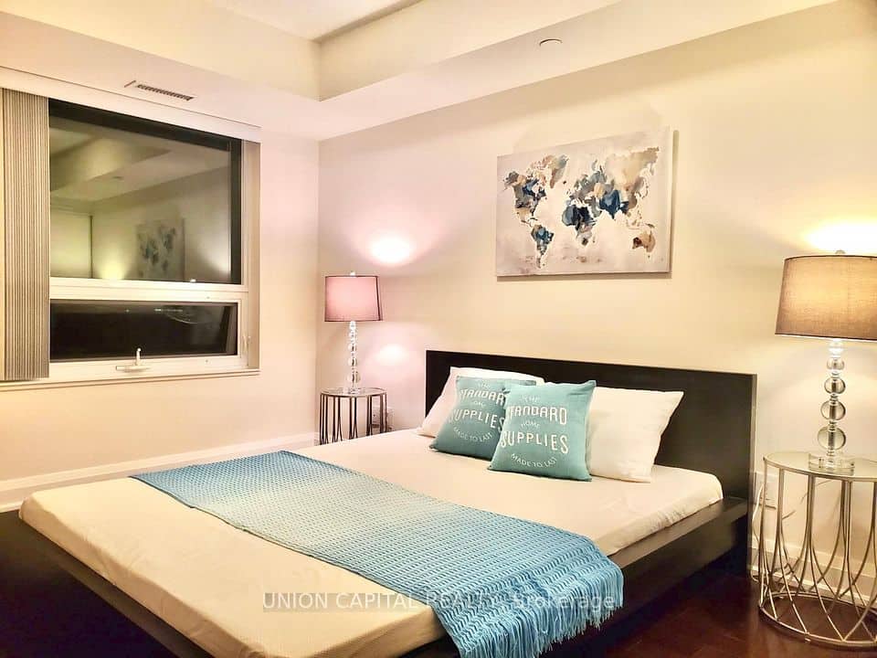 1 Uptown Drive, Markham