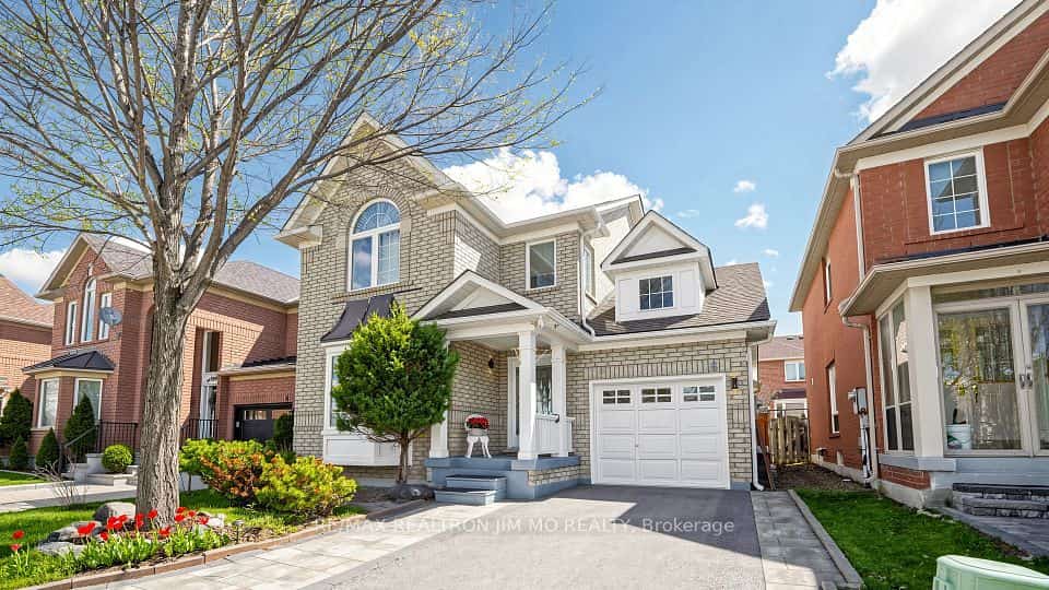 6 Majestic Drive, Markham, ON L6C 2B2