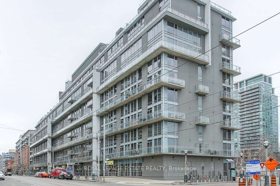 1029 King Street W #837, Toronto, ON M6K 3M9