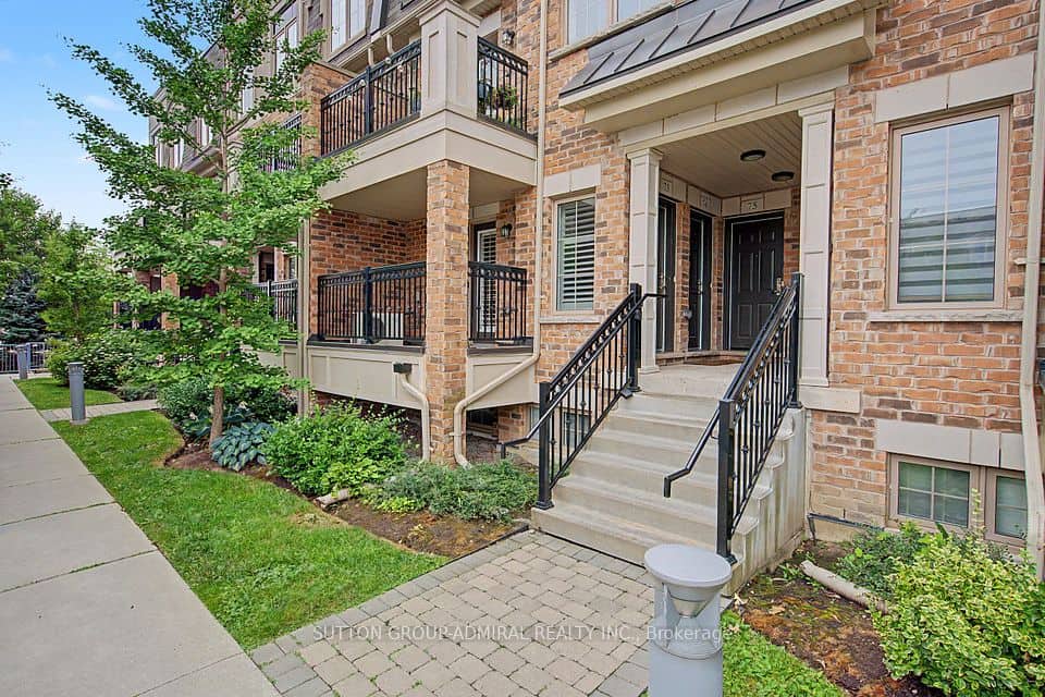 2441 Greenwich Drive, Oakville
