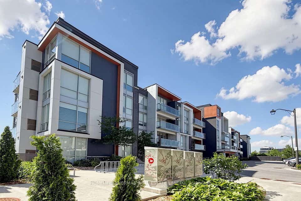 3028 Creekshore Common, Oakville