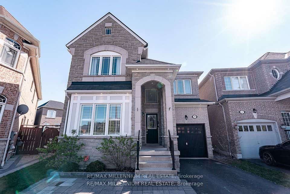19 Bellotti Crescent, Ajax, ON L1Z 0M2