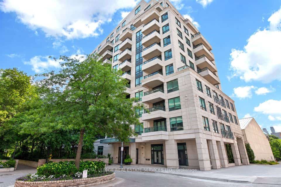 25 Scrivener Square #401, Toronto, ON M4W 3Y6