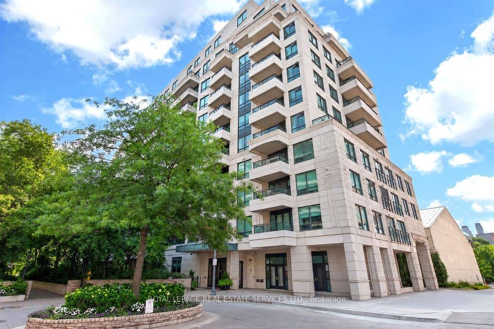 25 Scrivener Square, Toronto
