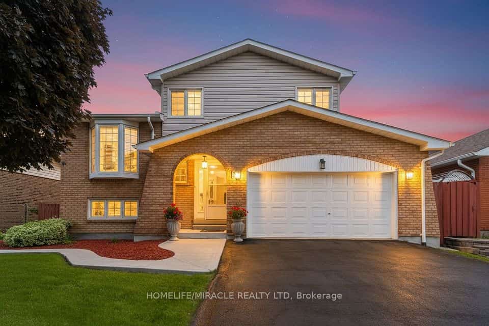 37 Blackthorn Lane, Brampton, ON L6V 3K7
