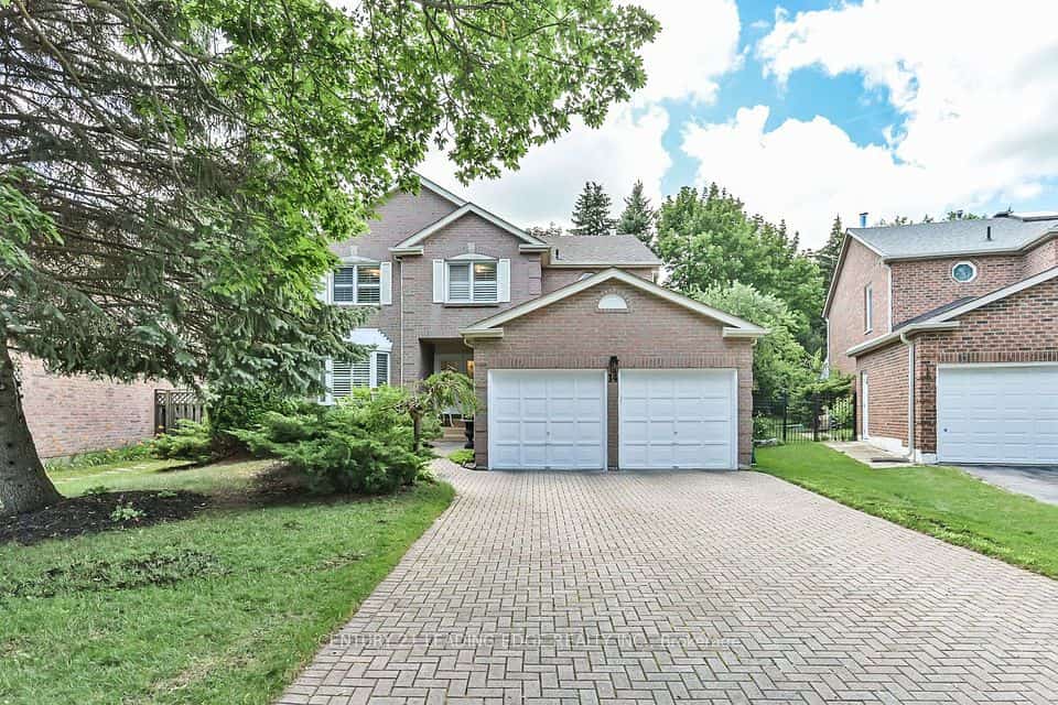 14 Montrose Crescent, Markham, ON L3R 7Z8