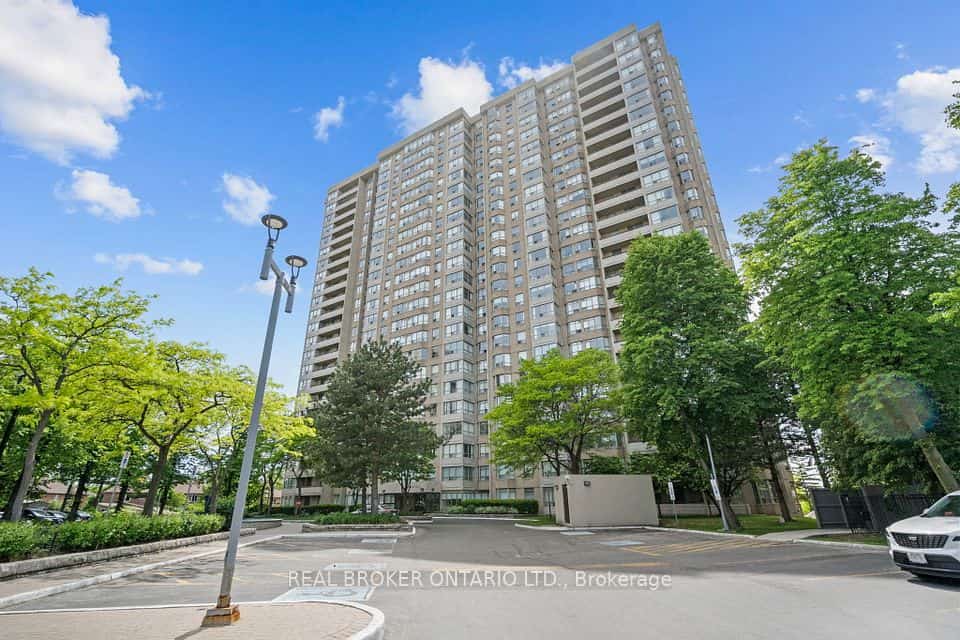 30 Malta Avenue #1603, Brampton, ON L6Y 4S5