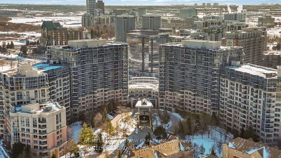 23 Cox Boulevard #263, Markham, ON L3R 7Z9