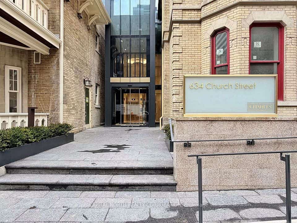 634 Church Street #1010, Toronto, ON M4Y 0G9