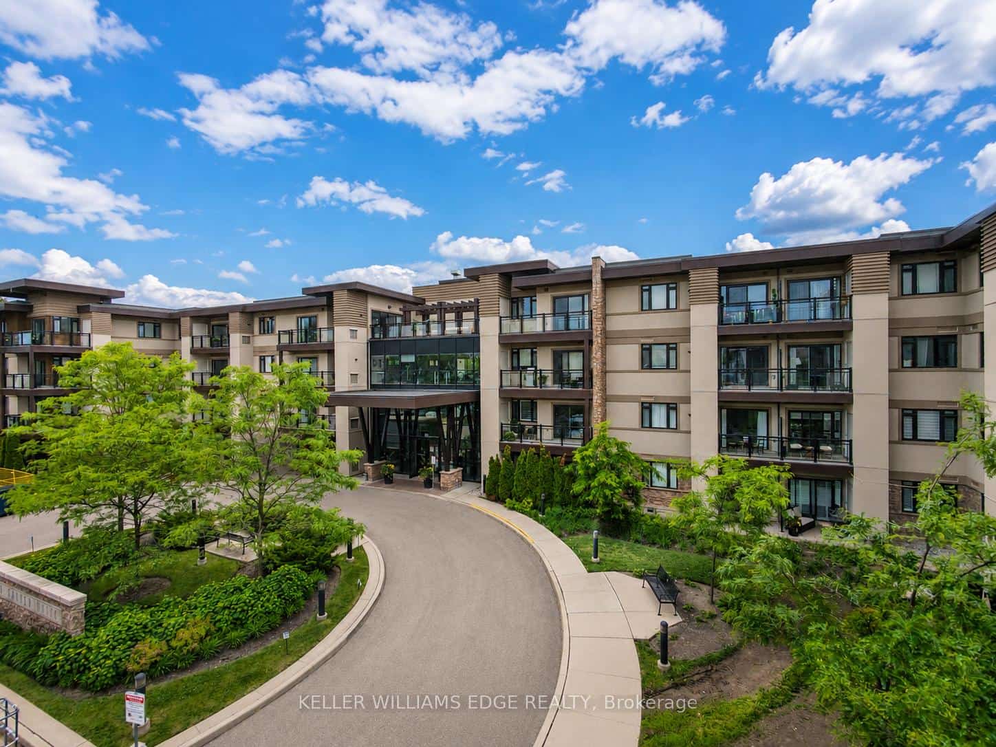128 Garden Drive #413, Oakville, ON L6K 0H7
