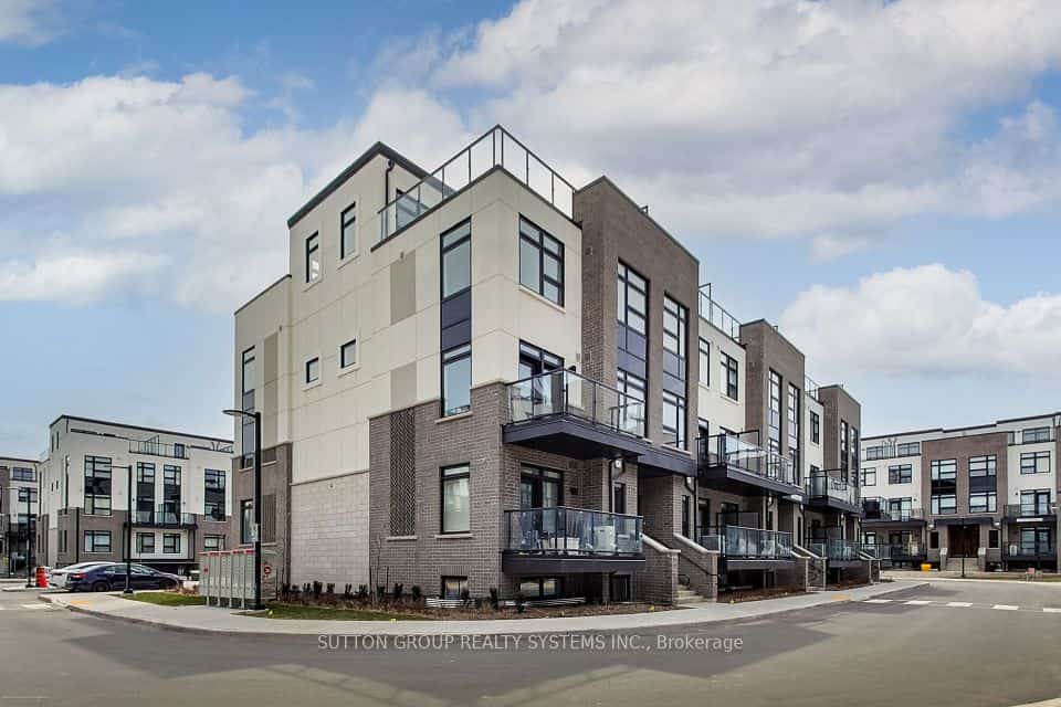 1593 Rose Way, Milton