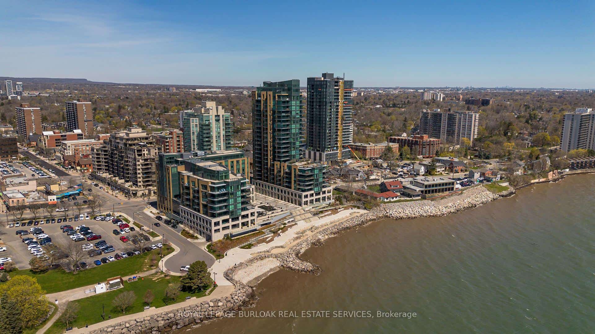 2060 Lakeshore Road #1303, Burlington, ON L7R 0G2
