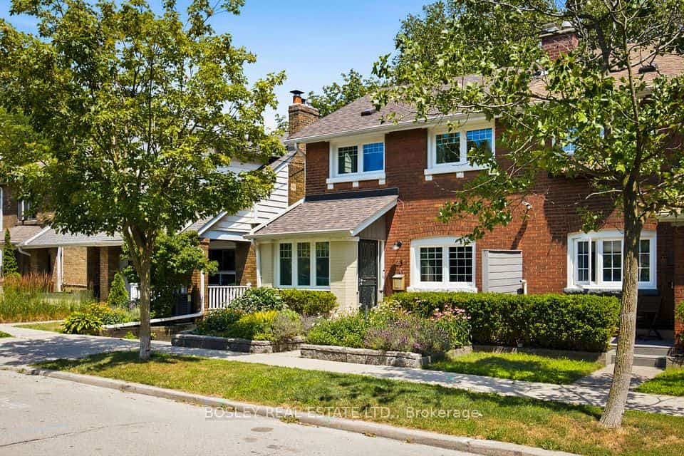 13 Aldridge Avenue, Toronto, ON M4C 3W3