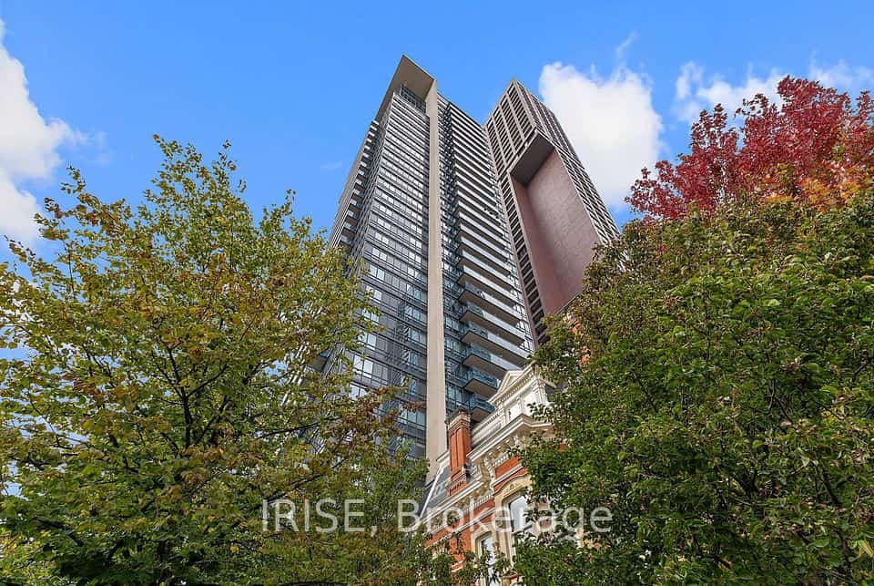 28 Linden Street #1109, Toronto, ON M4Y 0A4