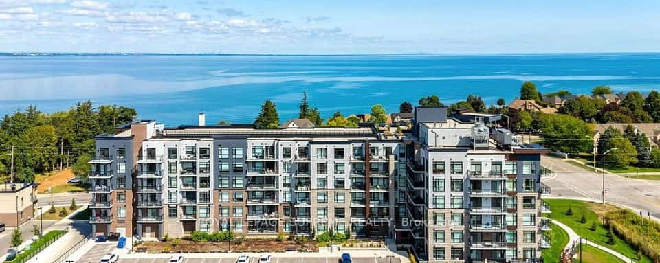600 NORTH SERVICE Road #324, Hamilton, ON L8E 5A7