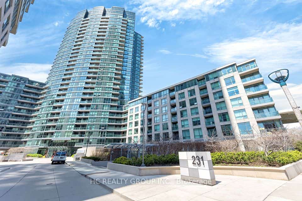 231 Fort York Boulevard #121, Toronto, ON M5V 1B2