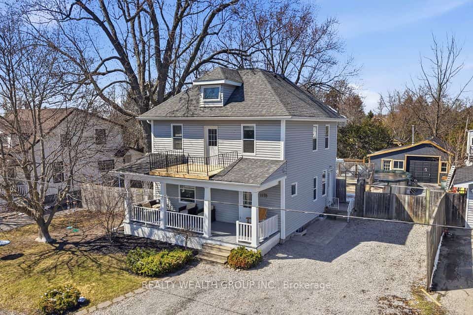 1678 David Street, Pickering, ON L1Y 1B2