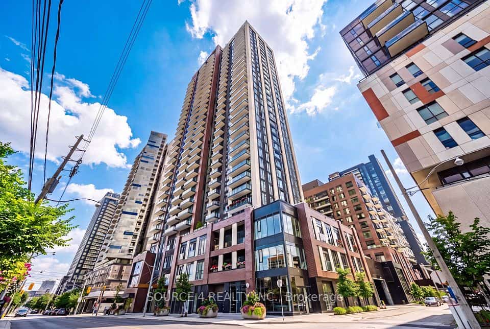 130 River Street #3207, Toronto, ON M5A 0R8