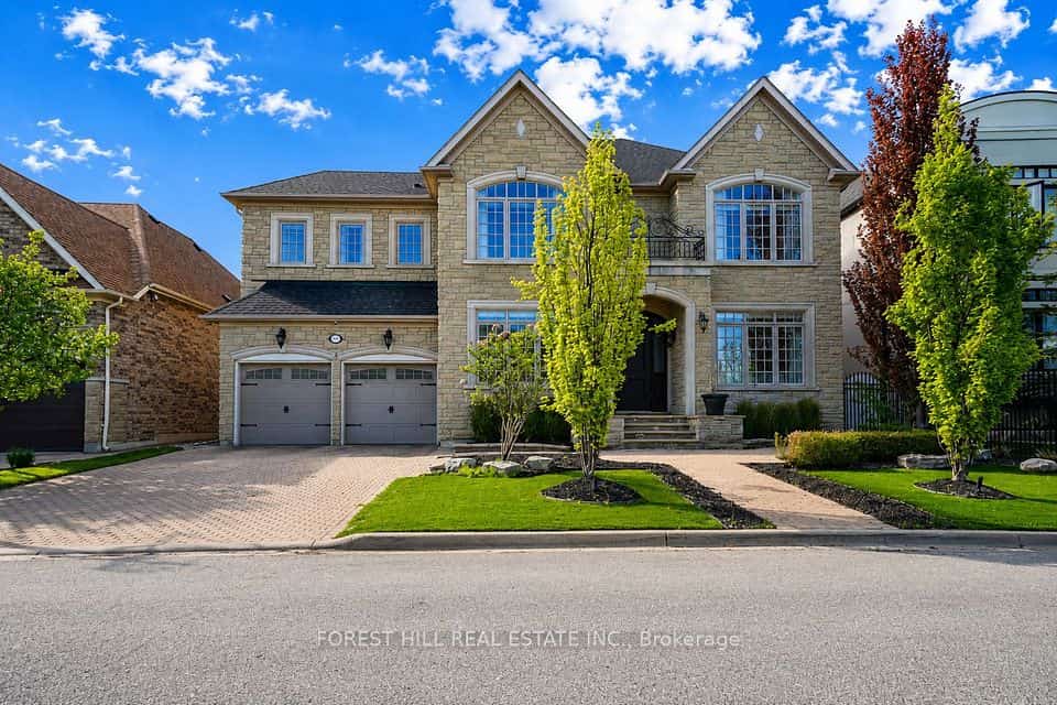 110 Cook's Mill Crescent, Vaughan, ON L6A 0L1