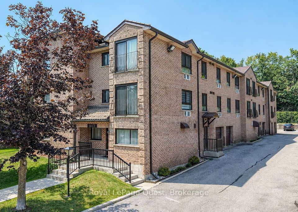 1047 Mississaga Street W #307, Orillia, ON L3V 3C7