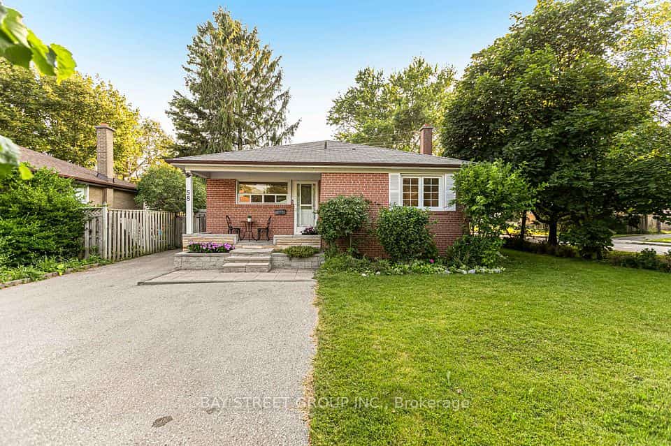 58 Billingsgate Crescent, Ajax, ON L1S 2R9