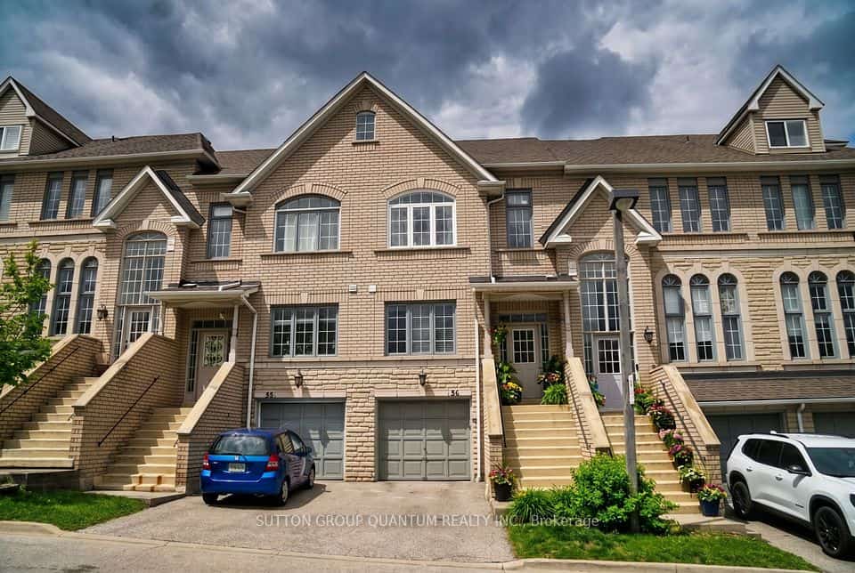 5525 Palmerston Crescent #26, Mississauga, ON L5M 5Z8
