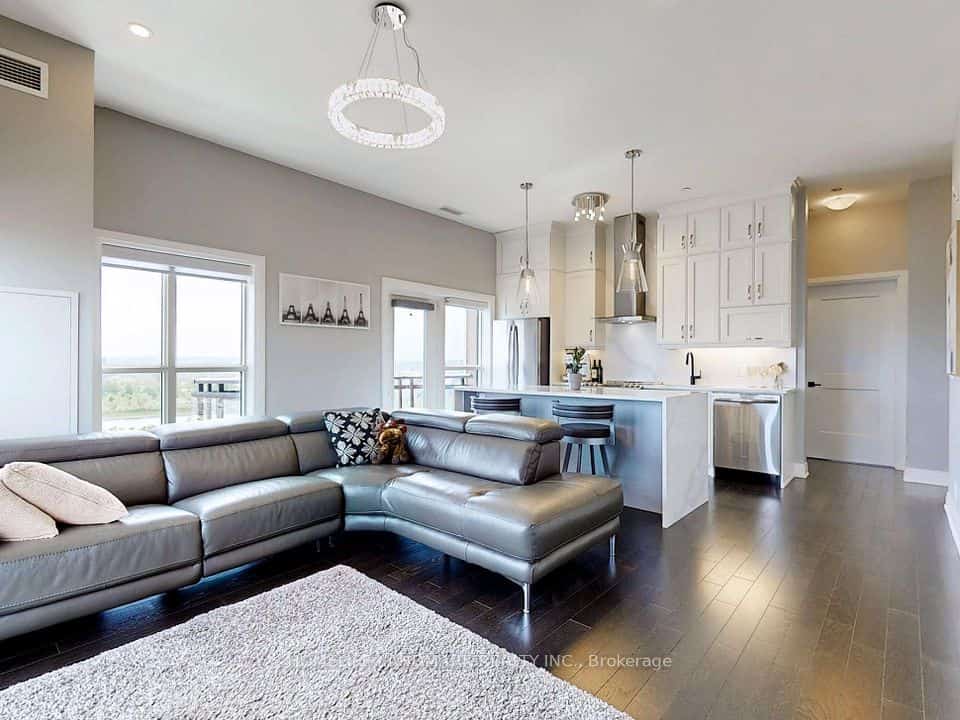 102 Grovewood Common #622, Oakville, ON L6H 0X2