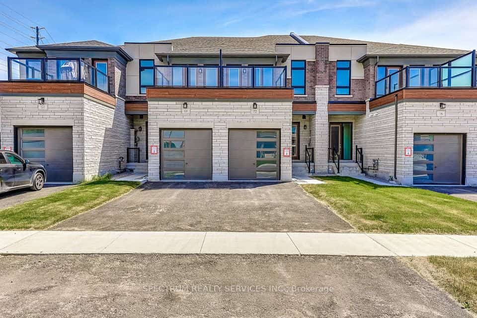 72 Adario Crescent, Vaughan, ON L3L 0G3