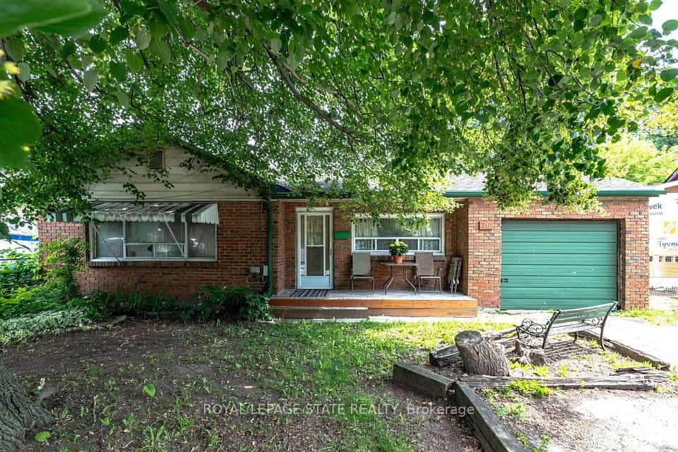 76 Teal Avenue, Hamilton, ON L8E 3B2