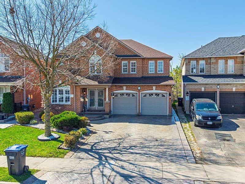 61 Woodvalley Drive, Brampton, ON L7A 1Z3