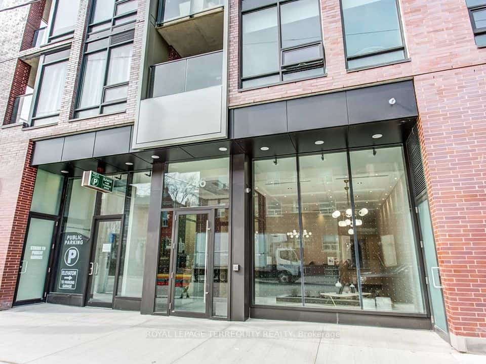 246 Logan Avenue #713, Toronto, ON M4M 0E9