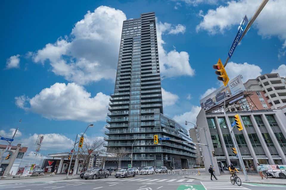 Milan Condos, Toronto