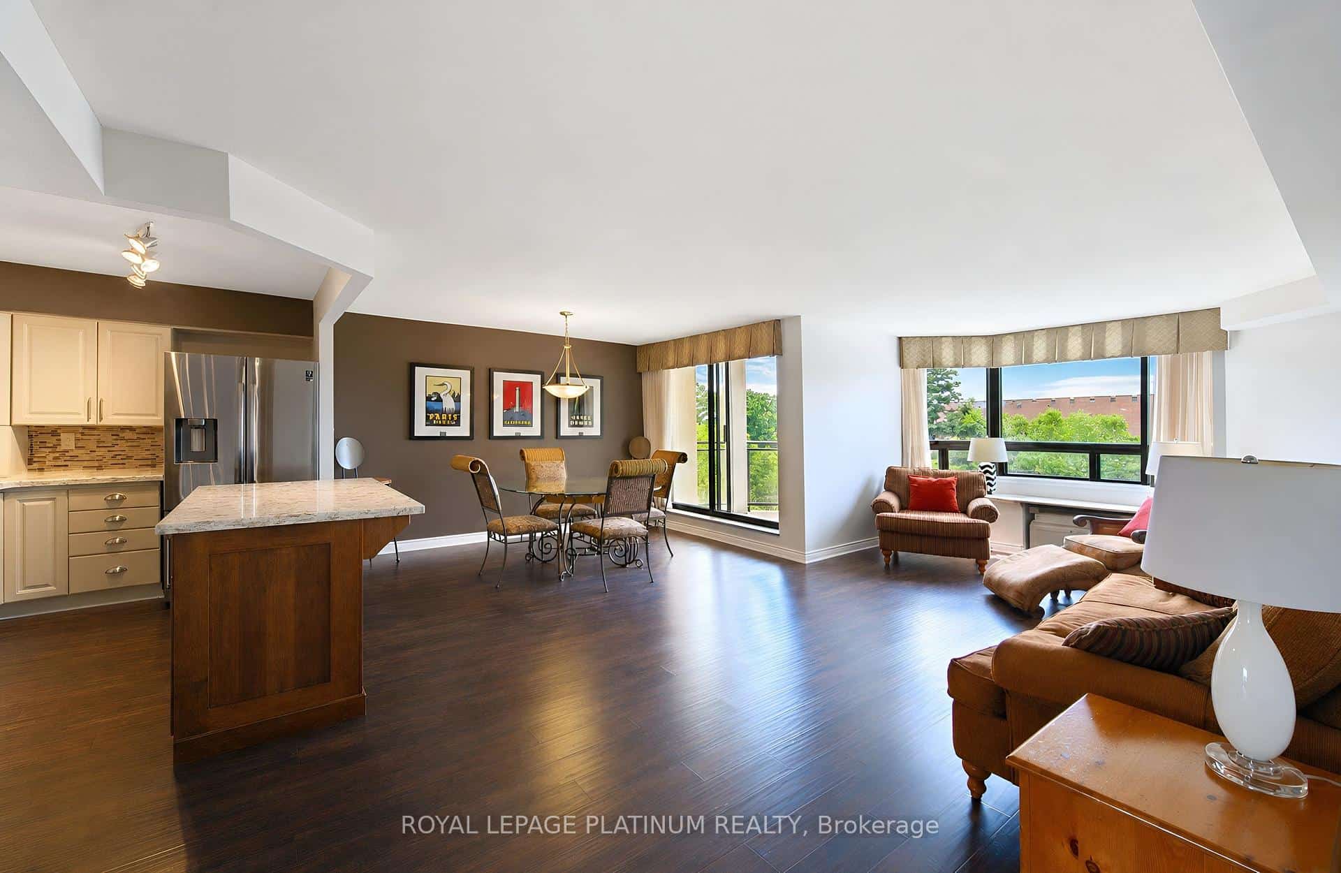 688 Preston Parkway #401, Cambridge, ON N3H 5K6