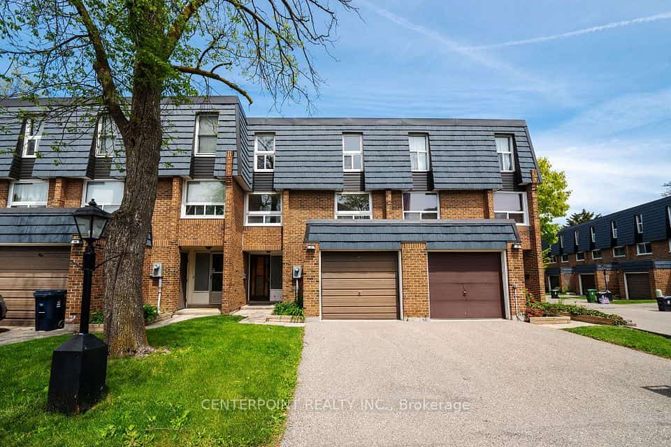 42 Sego Royal Way, Toronto, ON M2H 1L5