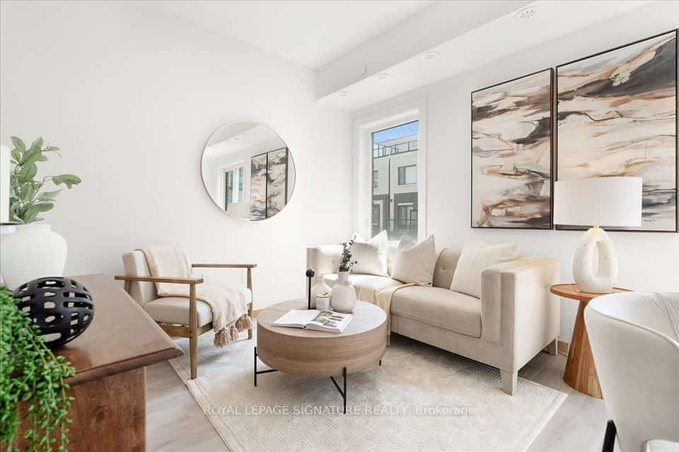 3427 Sheppard Avenue E #306, Toronto, ON M1T 3K5