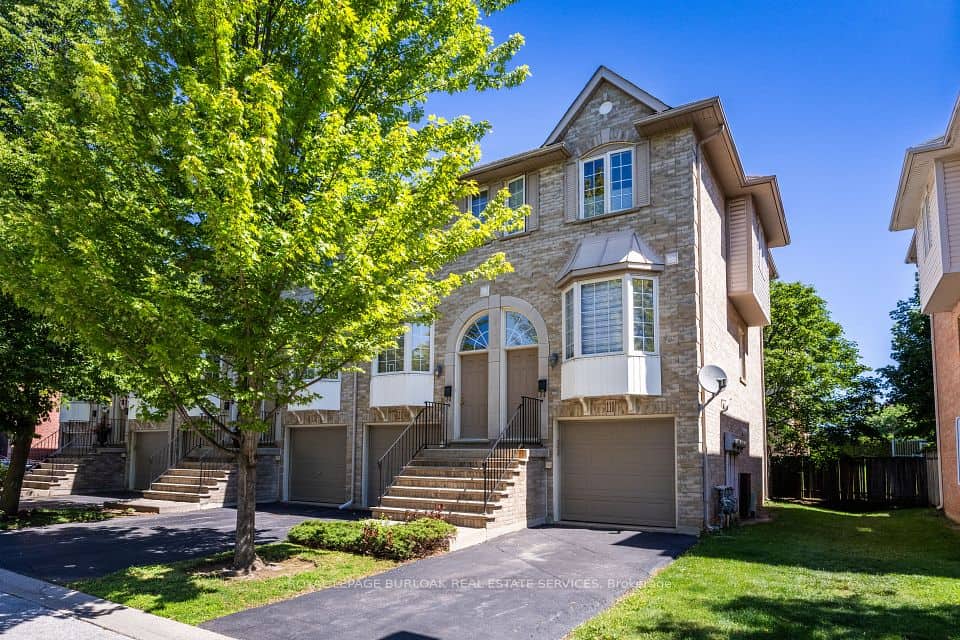 3480 Upper Middle Road, Burlington