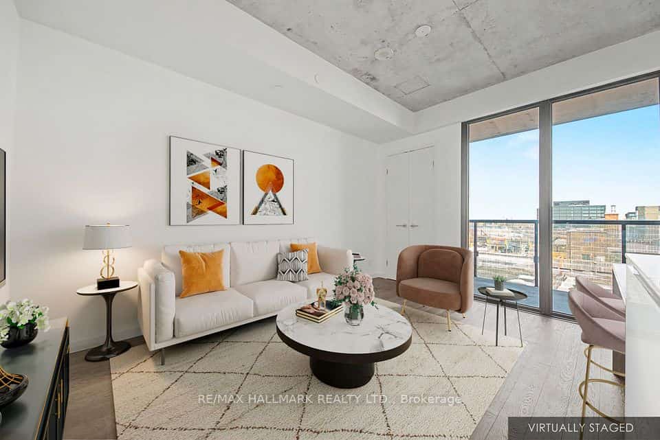 383 Sorauren Avenue #609, Toronto, ON M6R 0A4