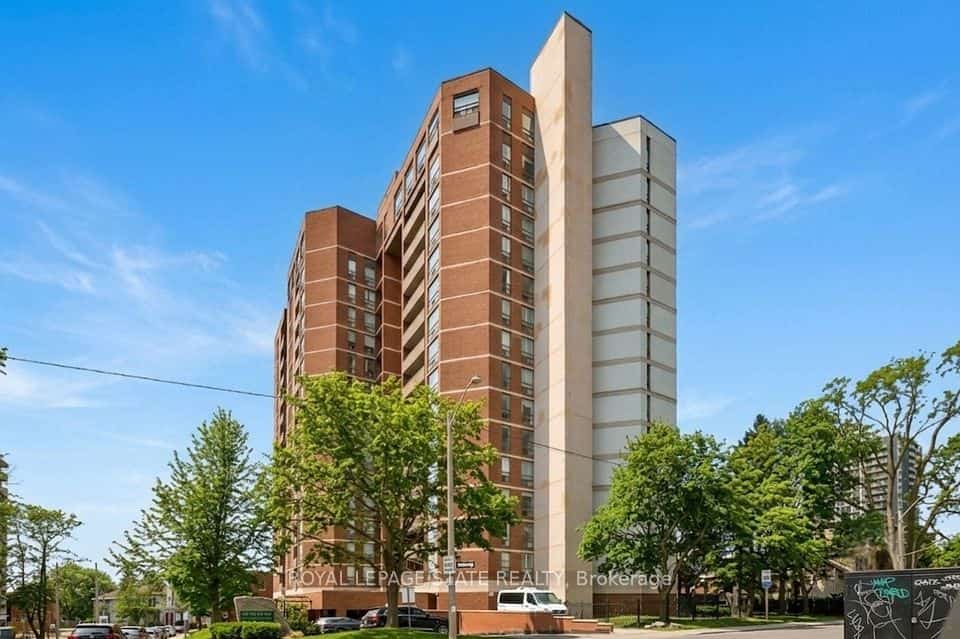 222 Jackson Street W #1003, Hamilton, ON L8P 4S5