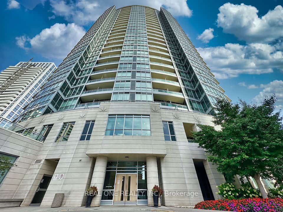 18 Holmes Avenue #2205, Toronto, ON M2N 0E1